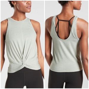 Athleta Essence Twist Tank top size medium